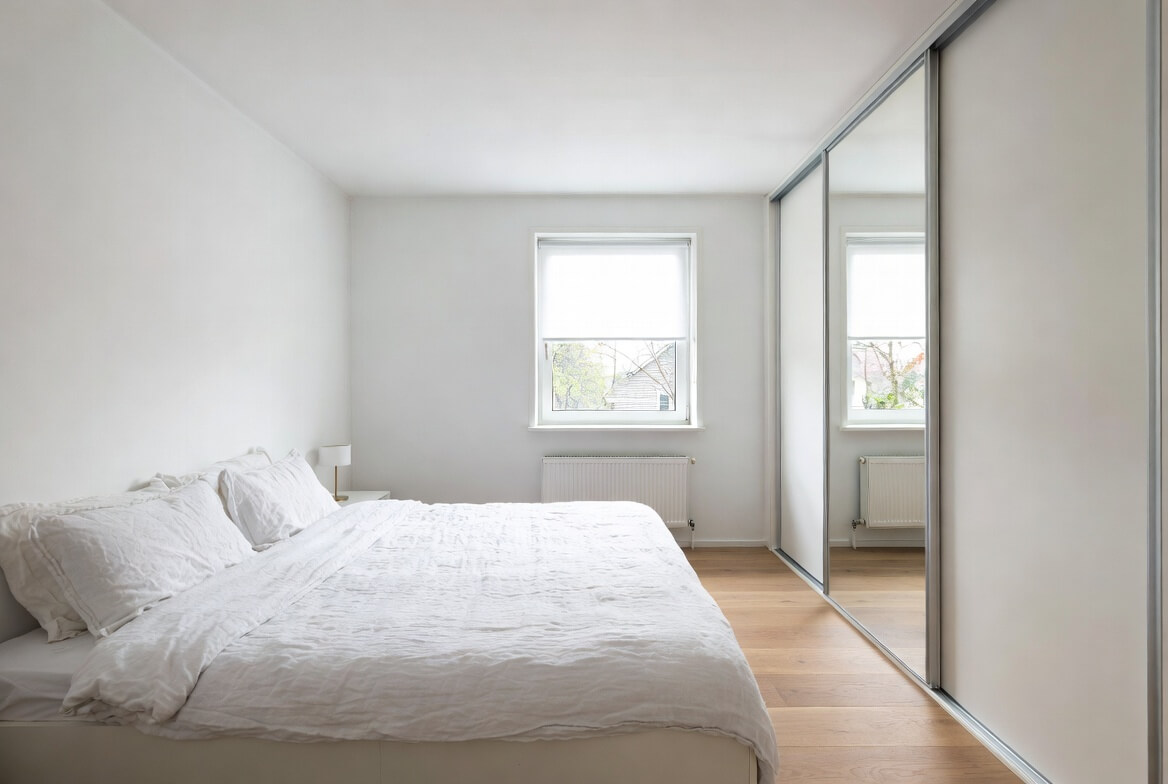 Дебют — спальня